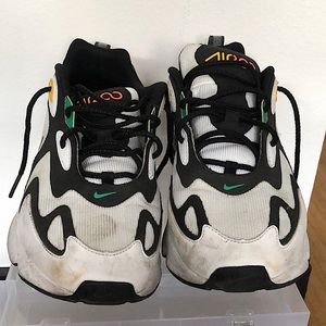 NIKE Air Max 200 Rasta